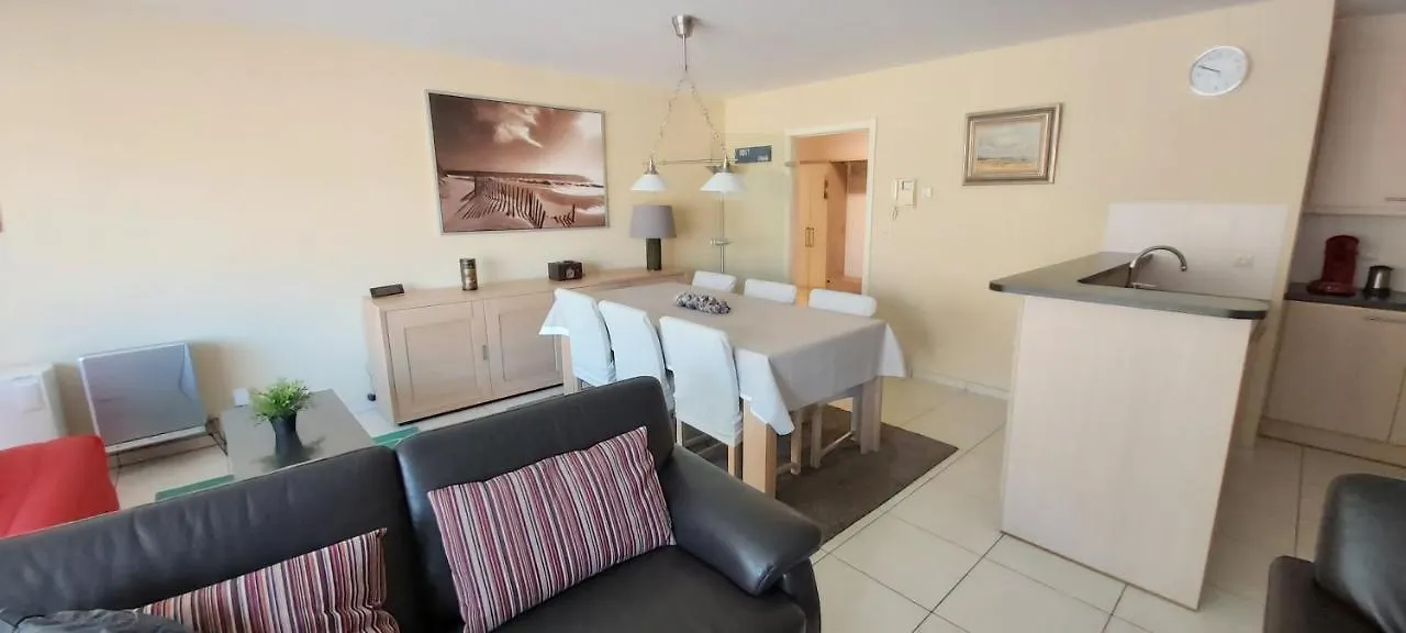 Appartement Marjori Oostende Met Gratis Parkeerplaats
